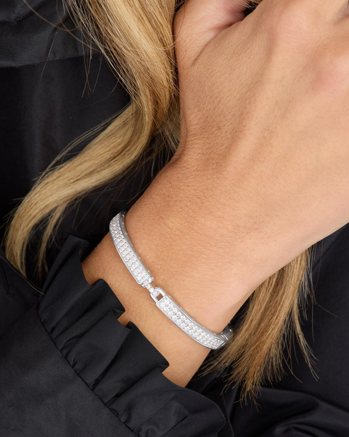 Ashley Malibu Lock Cuff 6mm - Silver|White Diamondettes