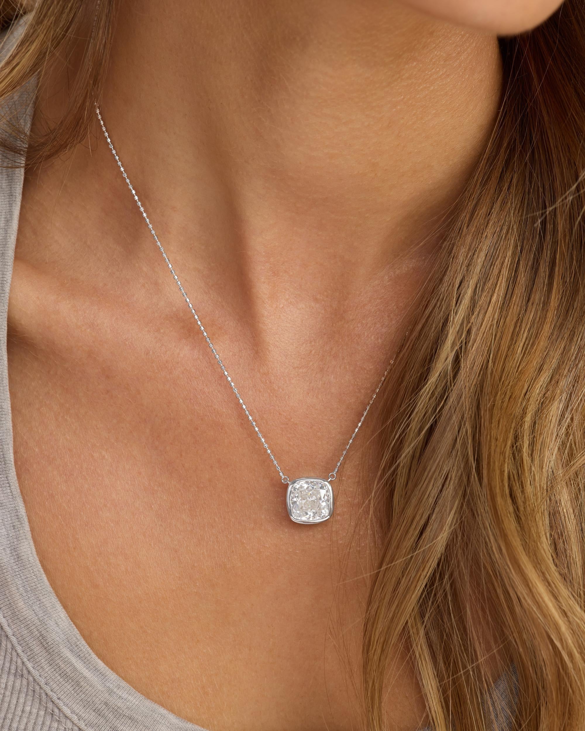 Hello Flawless Necklace - Silver|White Diamondettes
