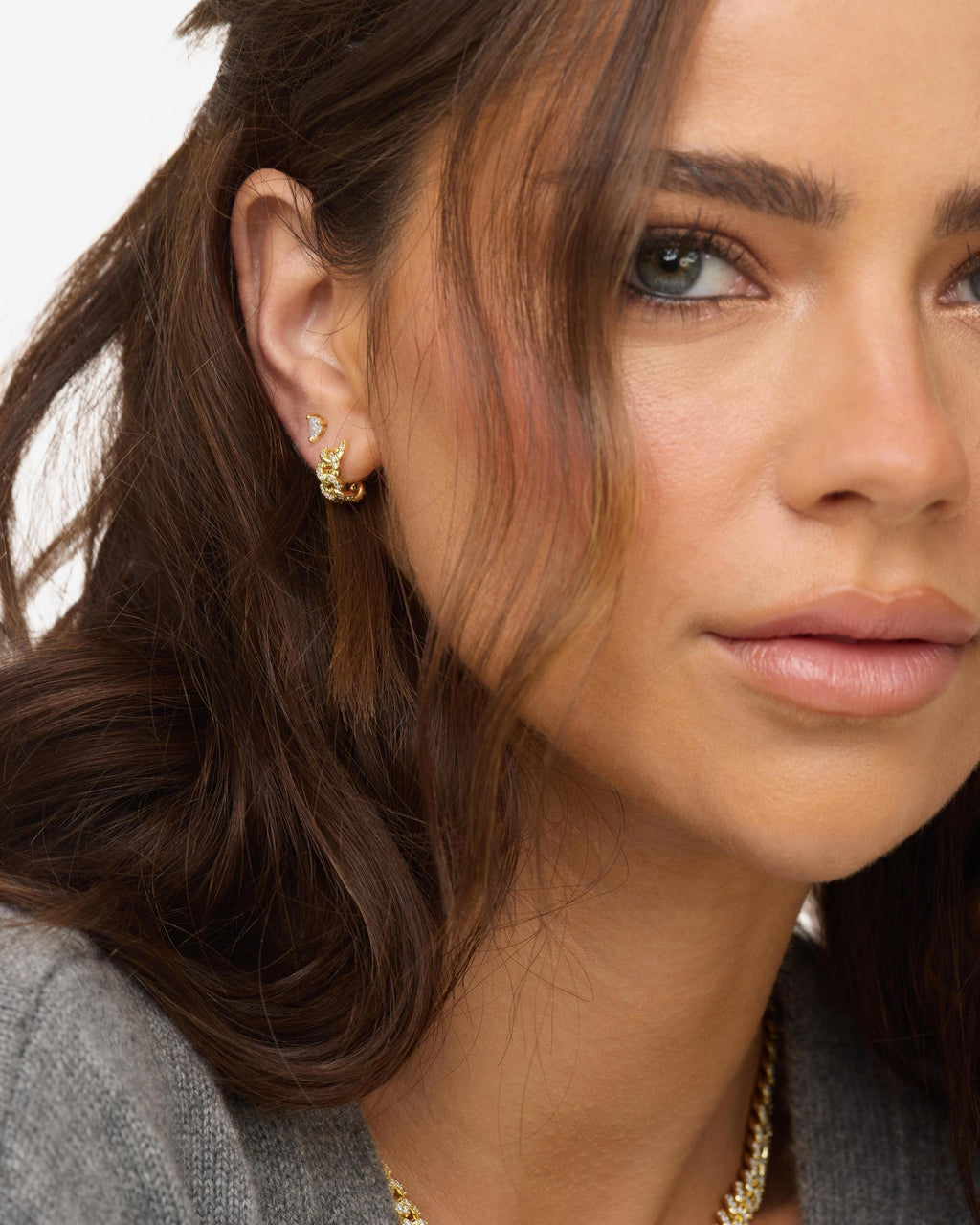 Pavé Julian Chain Huggies - Gold|White Diamondettes