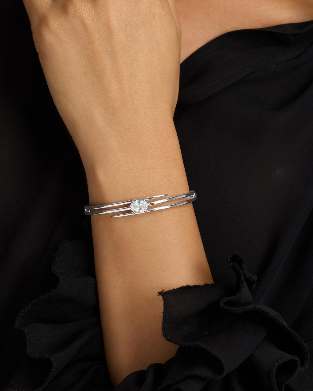 She's On Point Lasso Cuff - Silver|White Diamondettes
