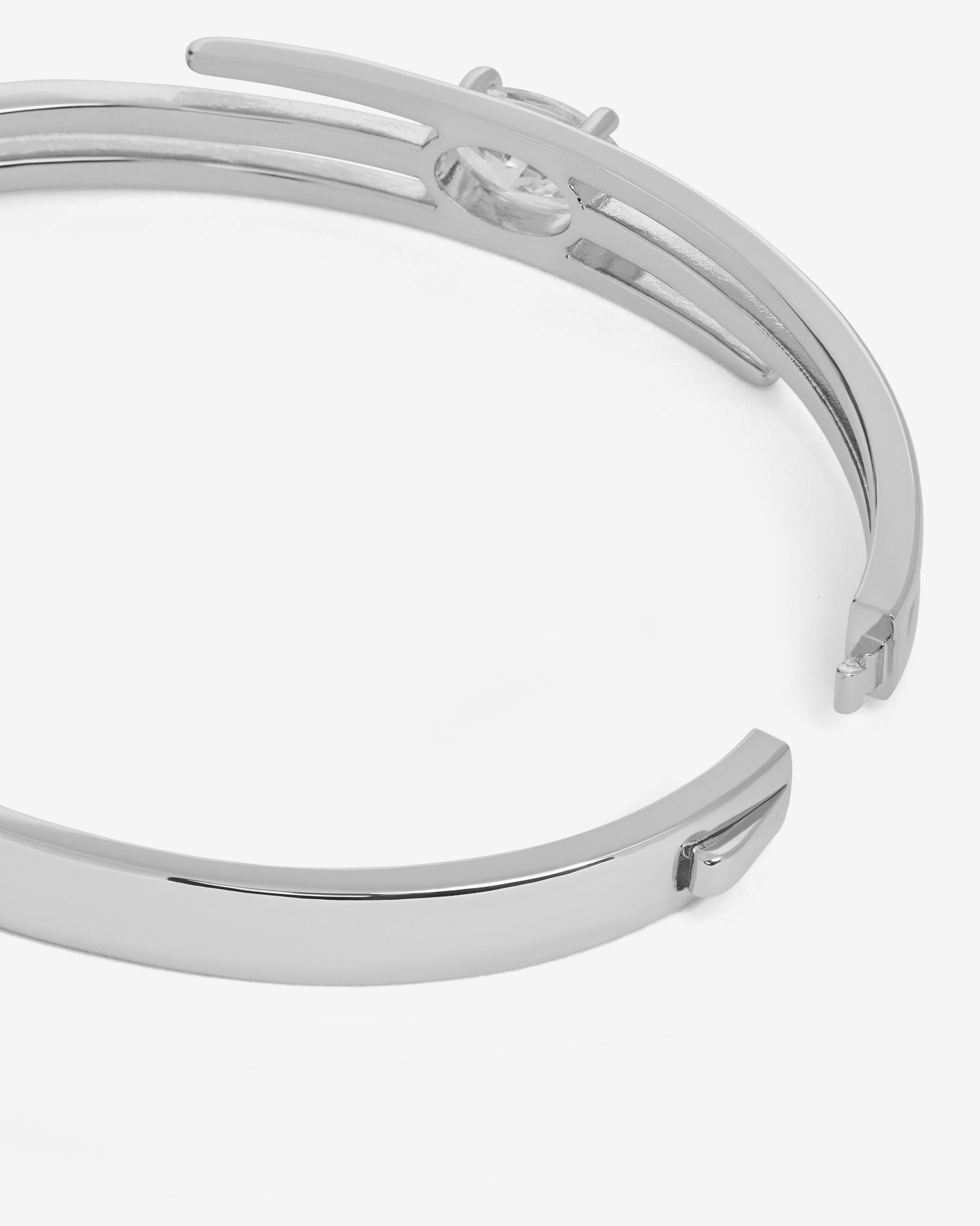 She's On Point Lasso Cuff - Silver|White Diamondettes