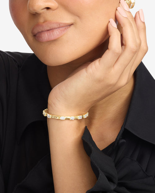 She's On Point Station Cuff - Gold|White Diamondettes