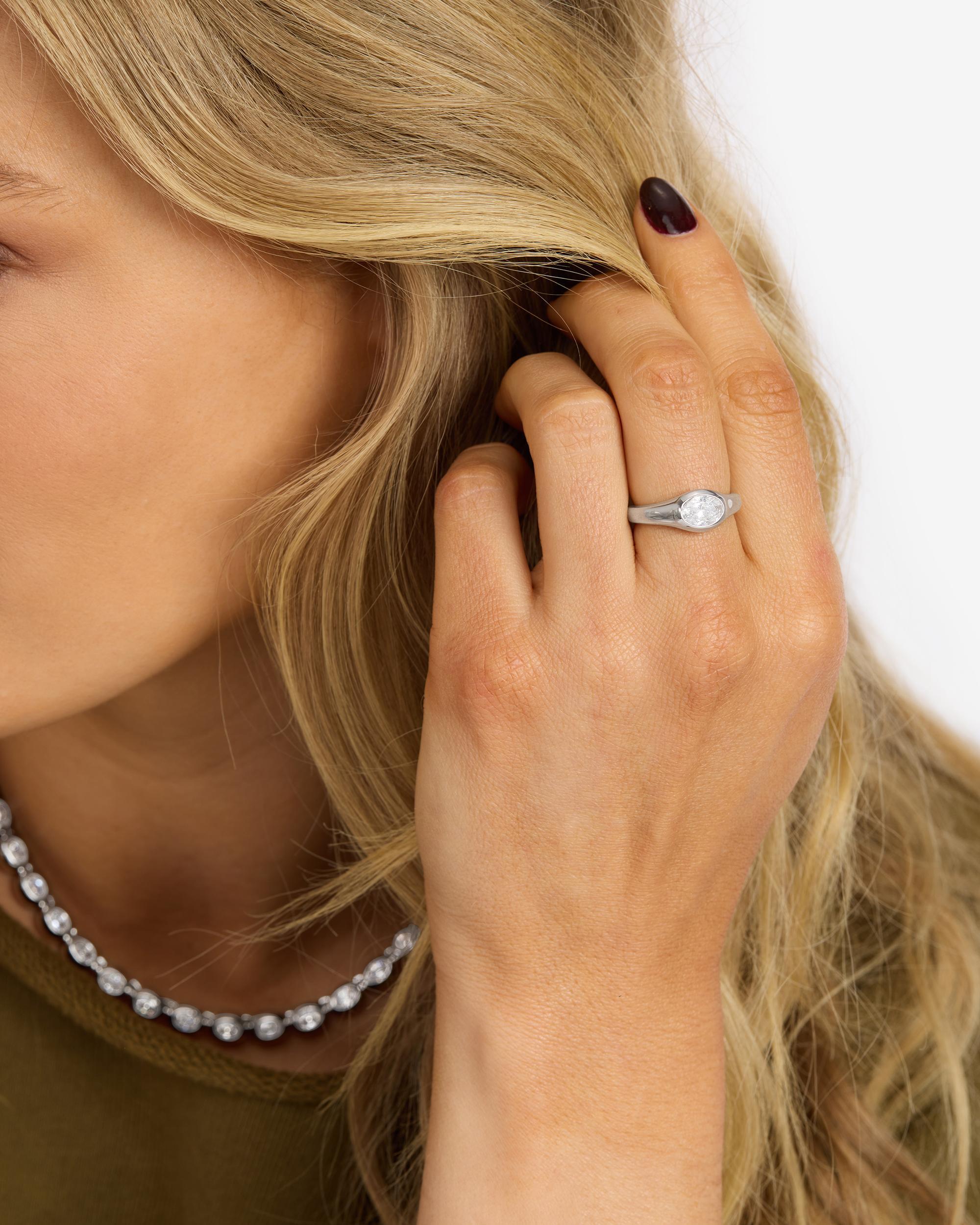 She's a Boss Signet Ring - Silver|White Diamondettes