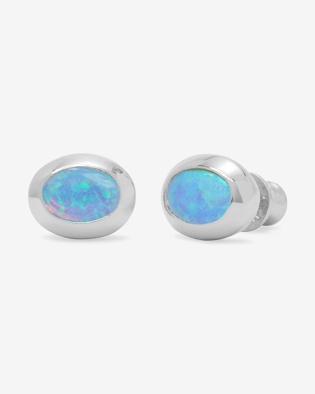 She's a Boss Studs 8mm - Silver|Blue Opal