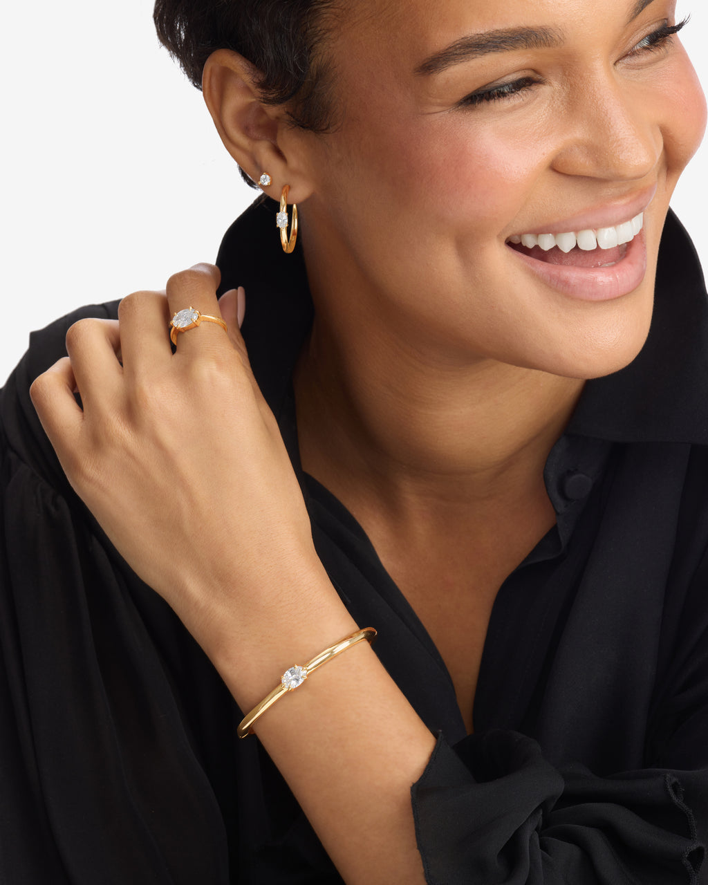 She's on Point Cuff - Gold|White Diamondettes