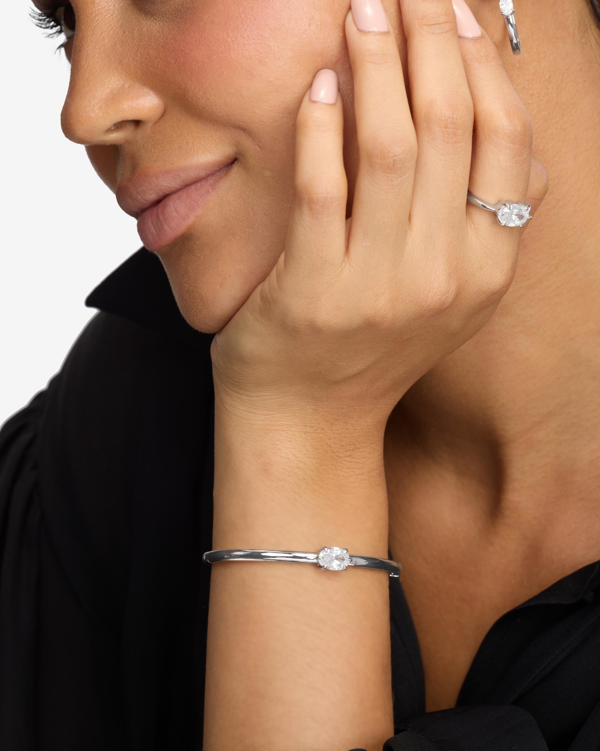 She's on Point Cuff - Silver|White Diamondettes