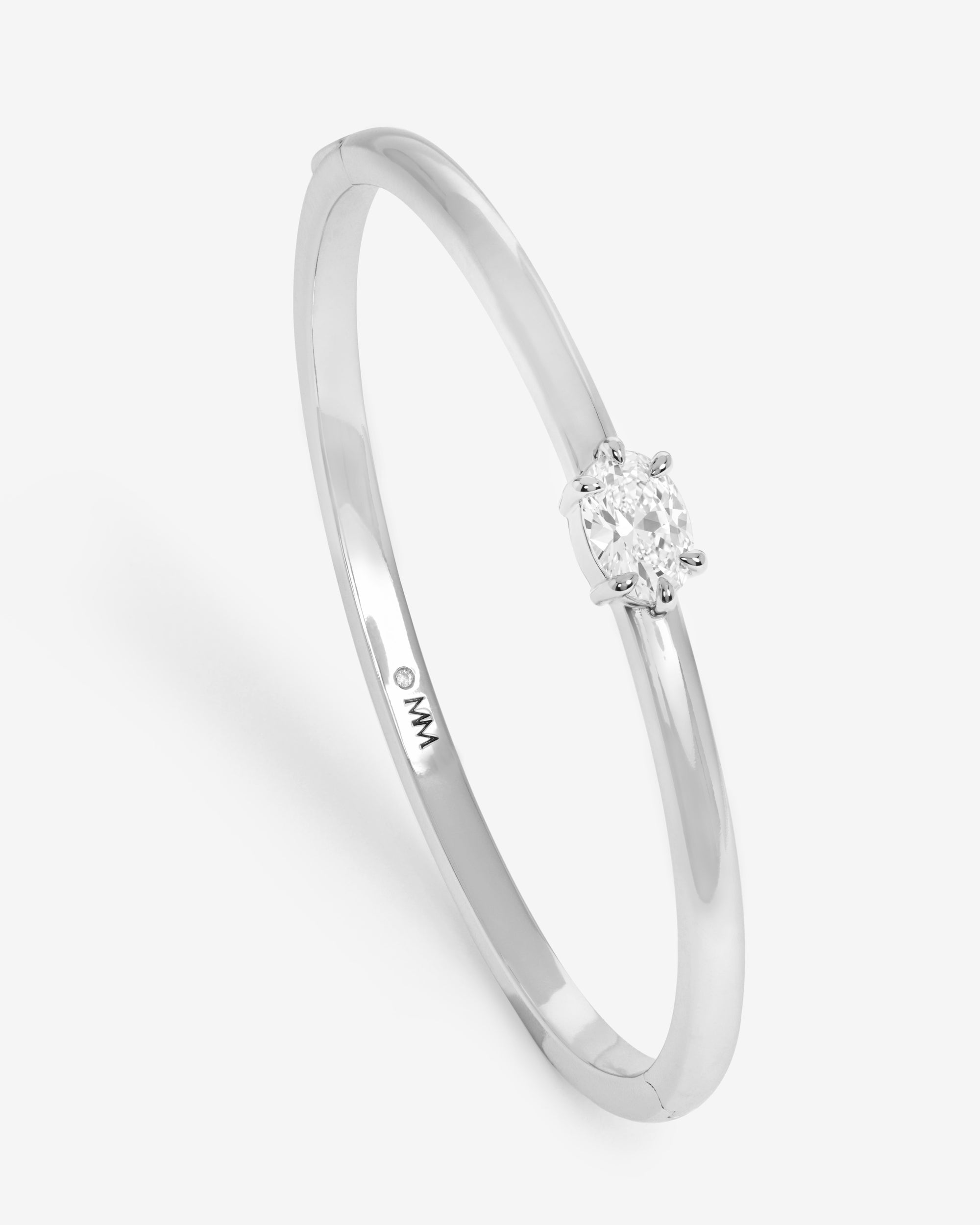 She's on Point Cuff - Silver|White Diamondettes