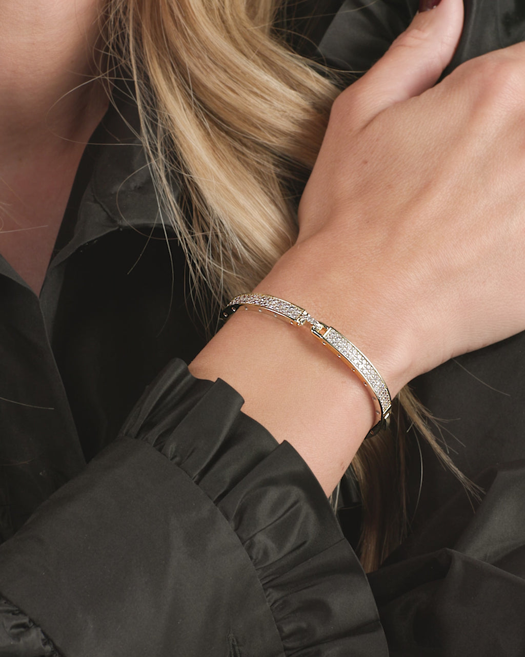 Ashley Melrose Lock Cuff 6mm - Gold|White Diamondettes
