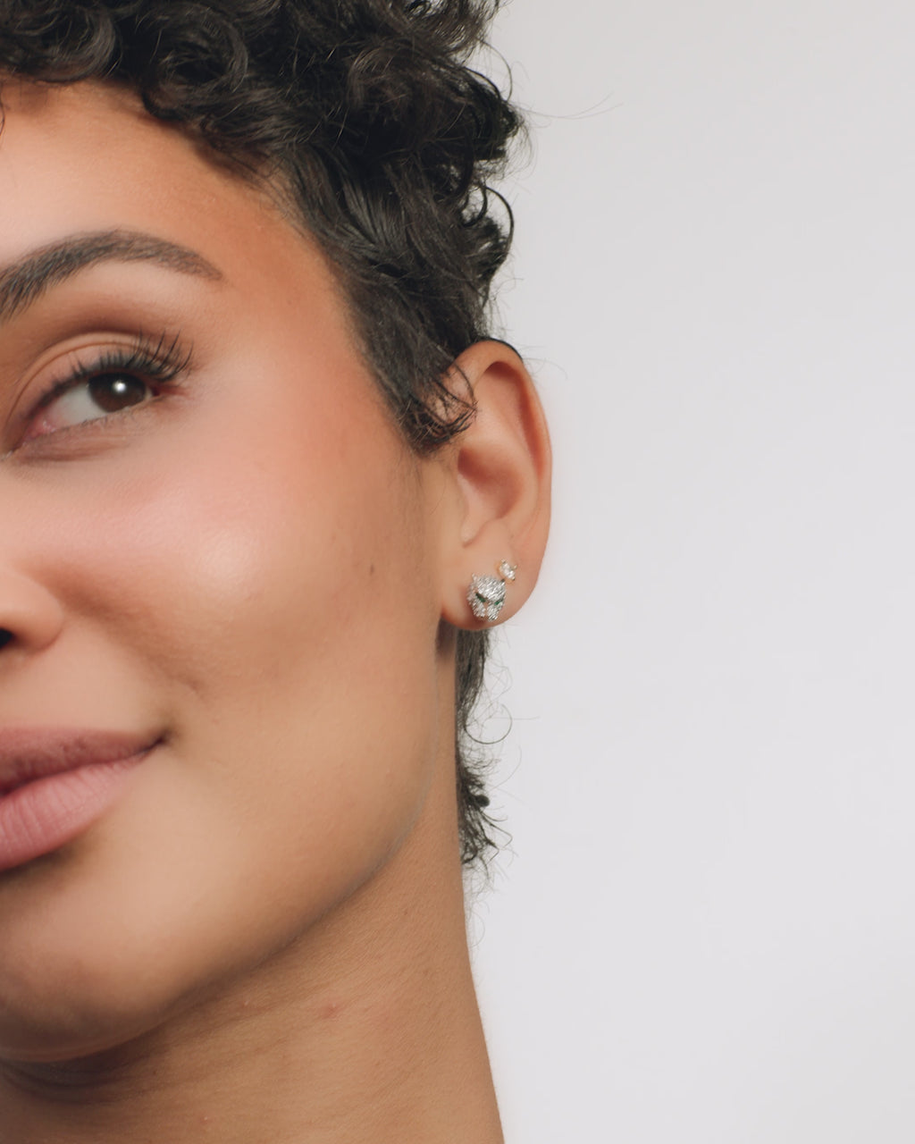 Jaguar Pavé Studs - Silver|White Diamondettes