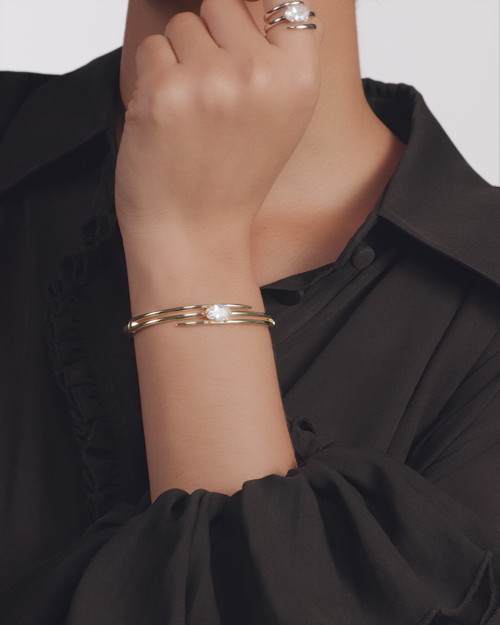 She's On Point Lasso Cuff - Gold|White Diamondettes