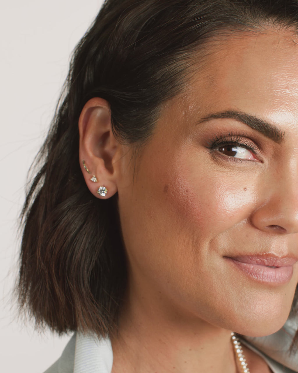 I Got a Raise Stud Set - Gold|White Diamondettes