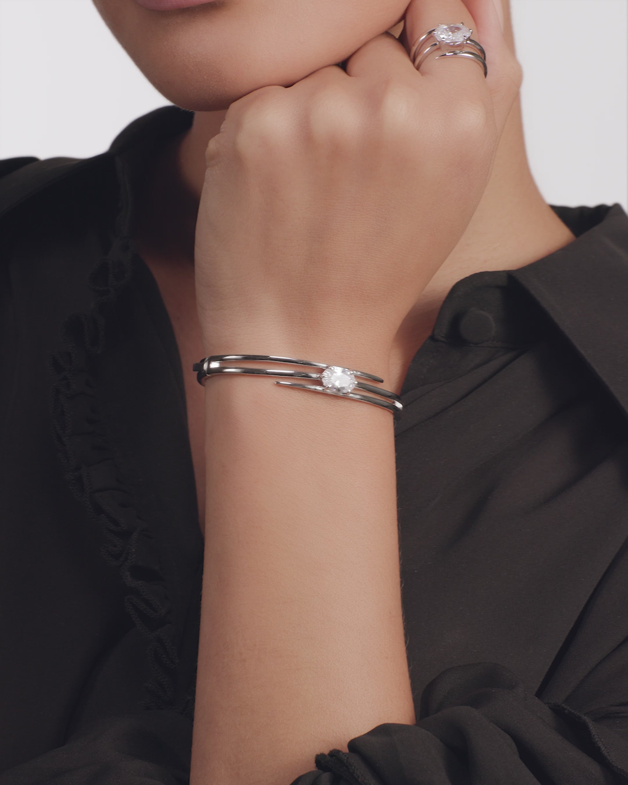 She's On Point Lasso Cuff - Silver|White Diamondettes