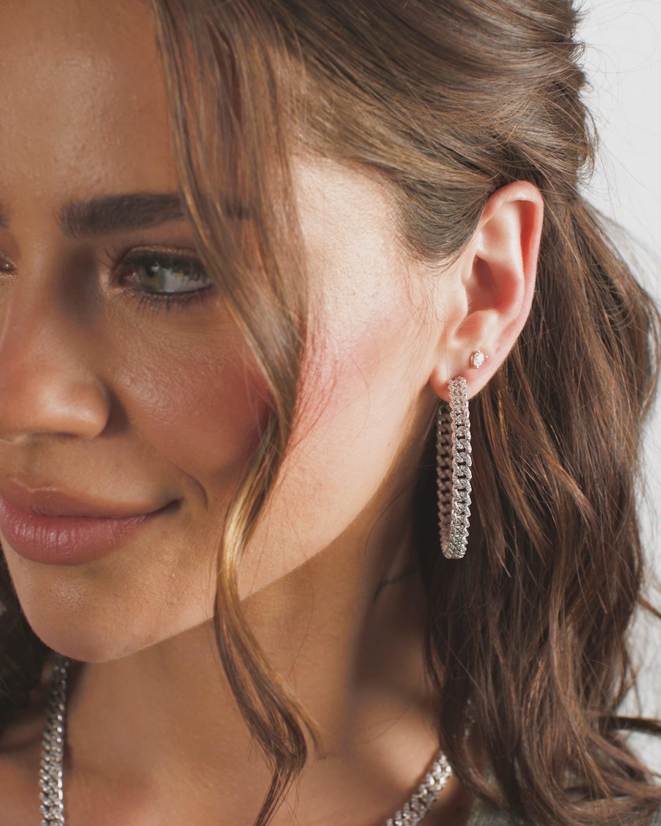 Pavé Julian Chain Hoops 2" - Silver|White Diamondettes