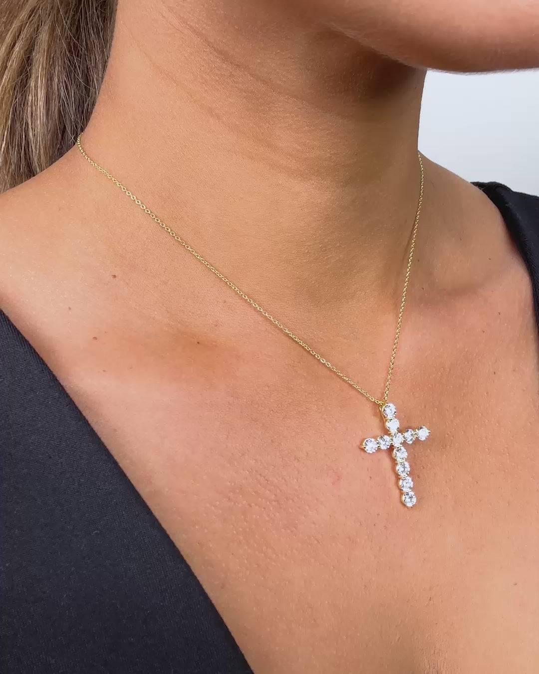 "Oh She Fancy" Cross Pendant - Gold|White Diamondettes