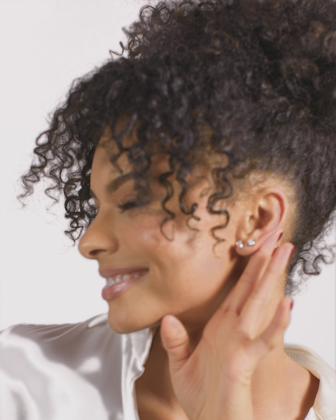 Isla 6mm Studs - Silver|White Diamondettes