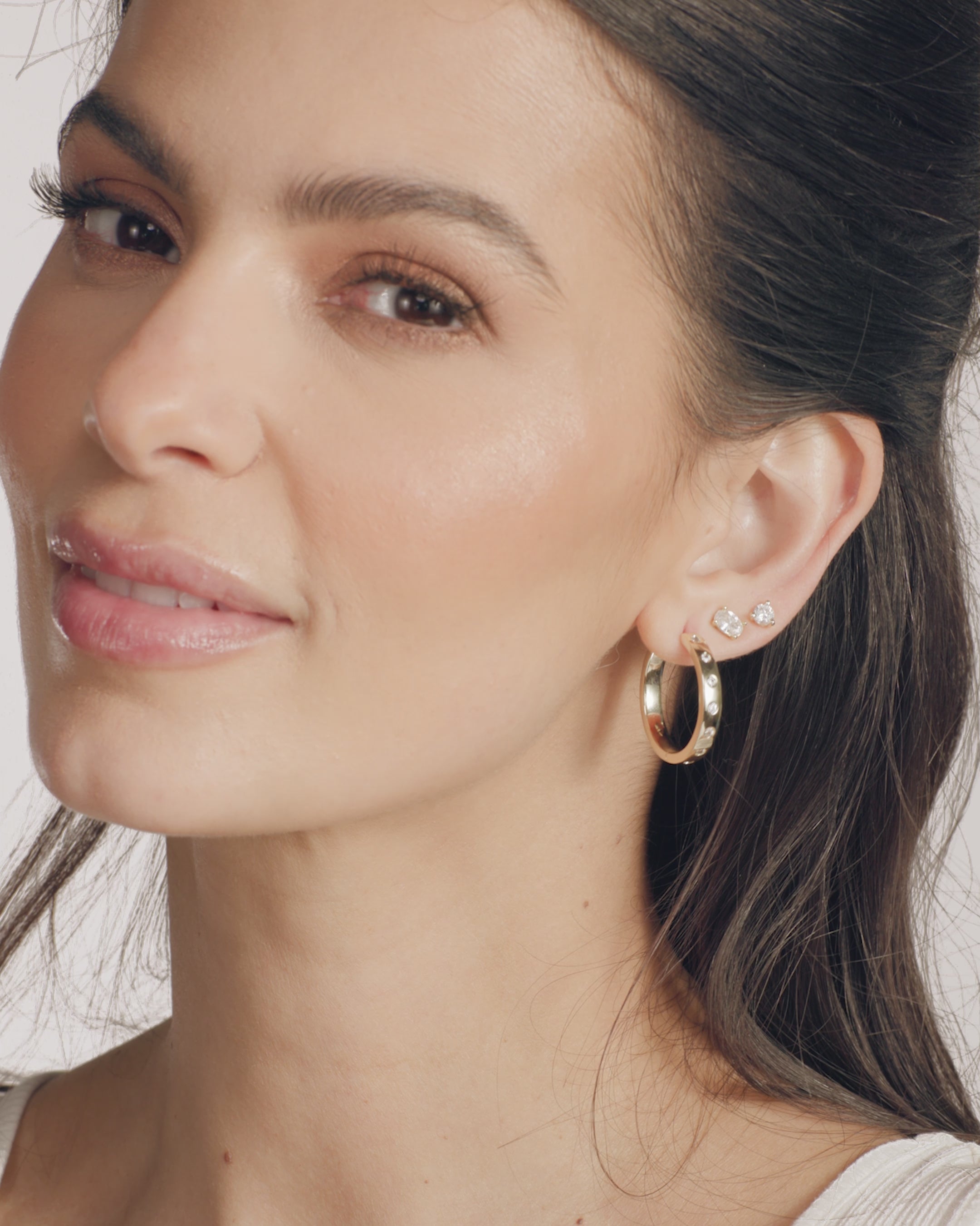 Ashley Reversible Hoops 1" - Gold|White Diamondettes