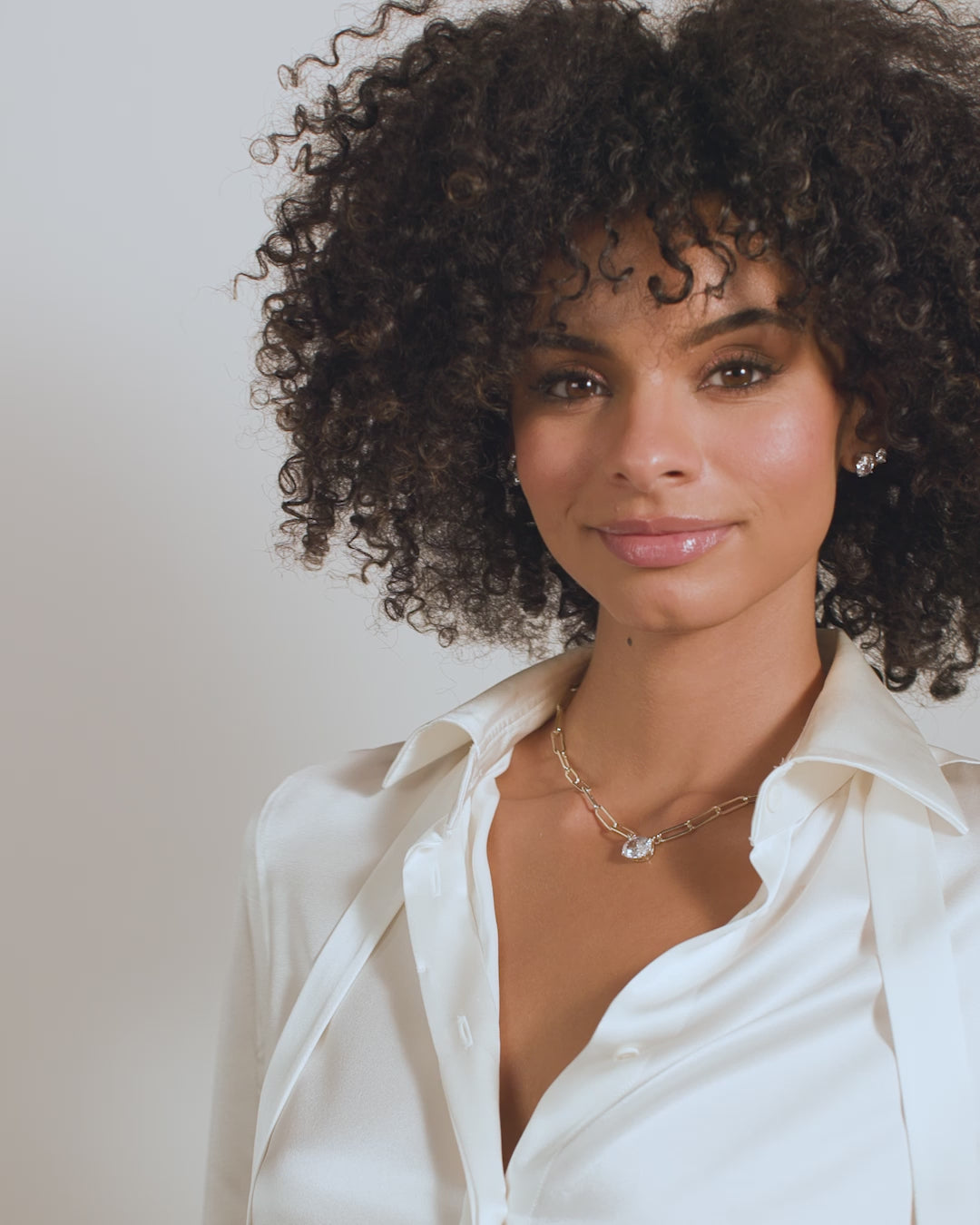 Hello Gorgeous Samantha Chain Necklace - Gold|White Diamondettes