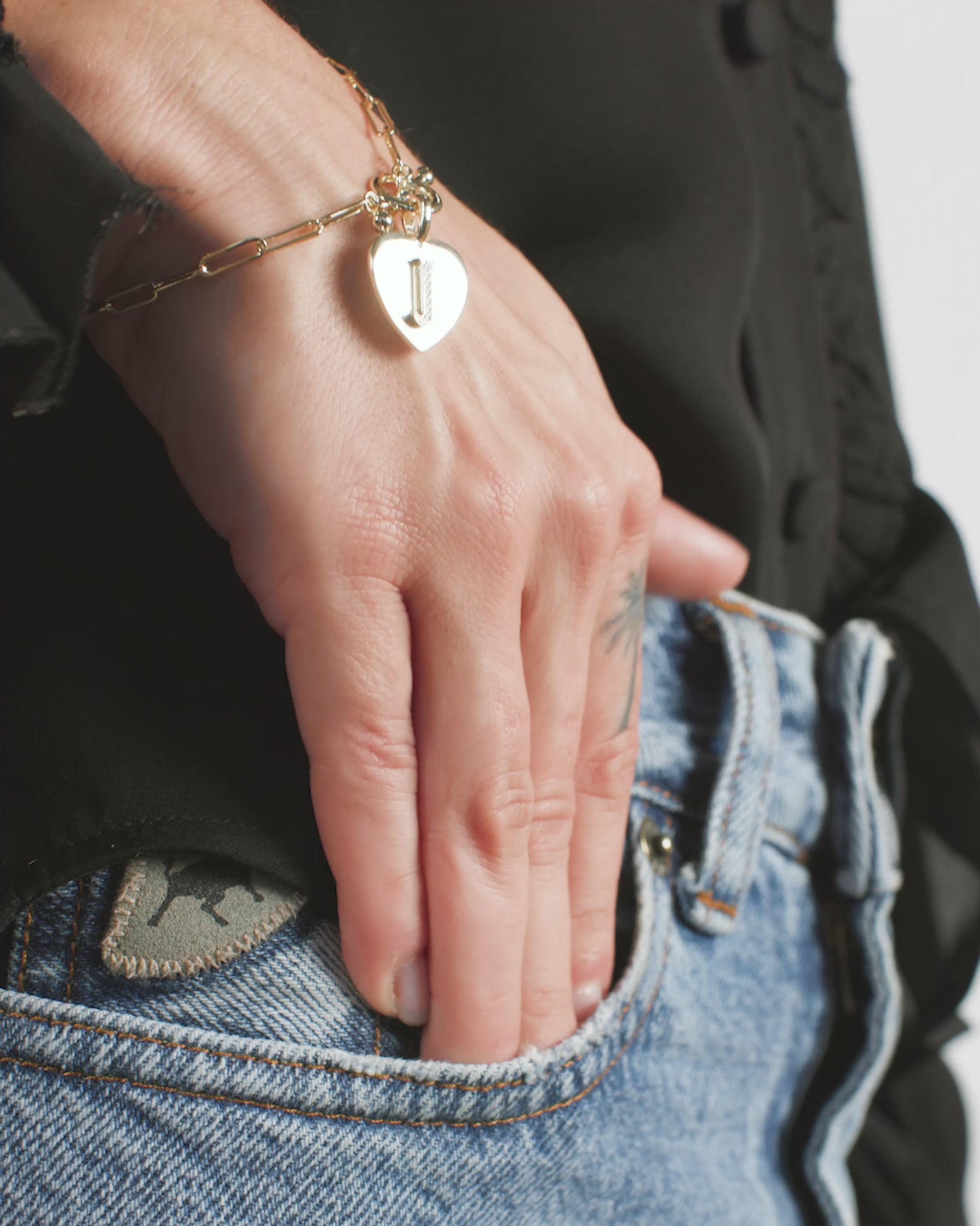 Love Letters Charm Bracelet - Gold|White Diamondettes