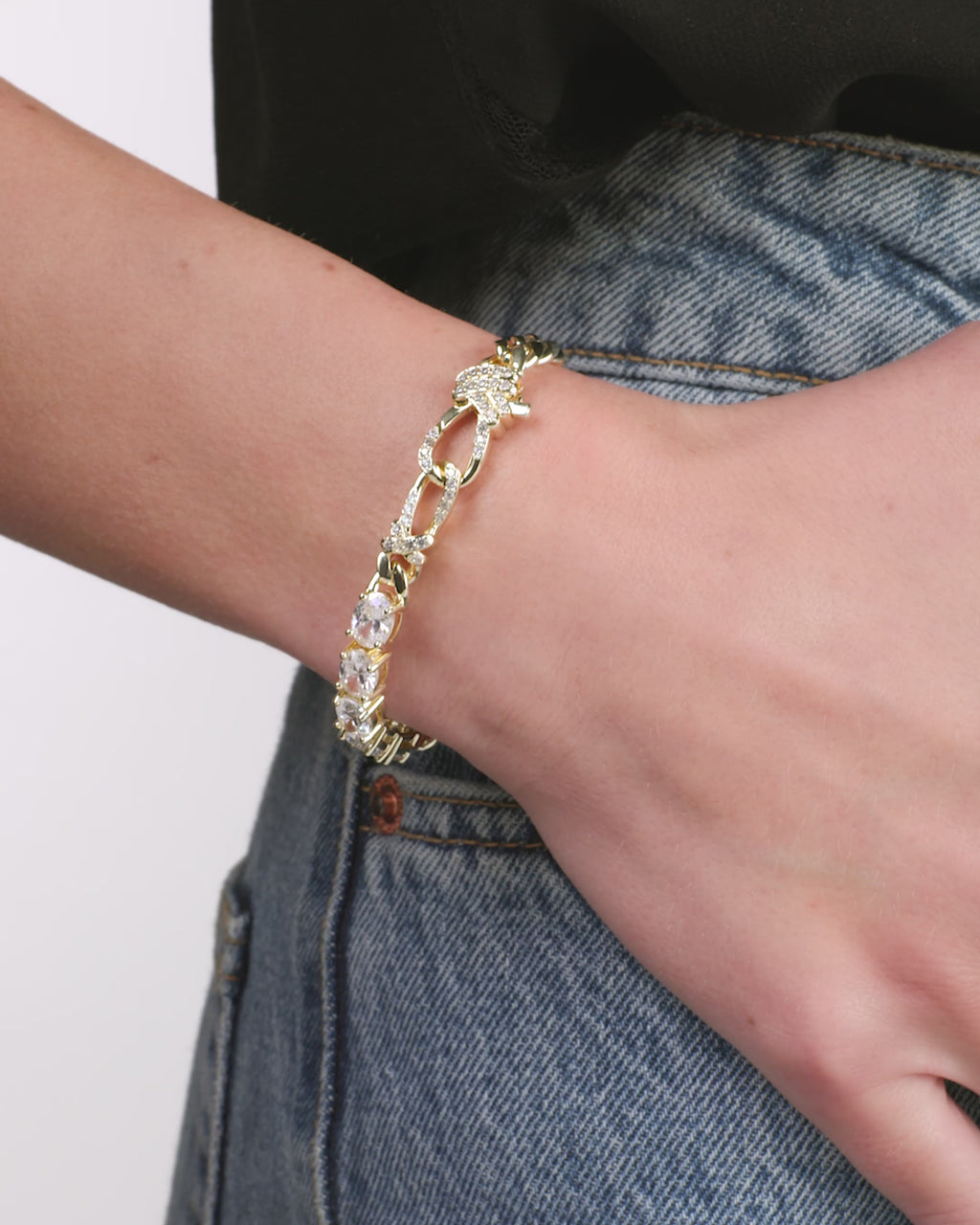 Knot Diamonds Figaro Chain Bracelet - Gold|White Diamondettes