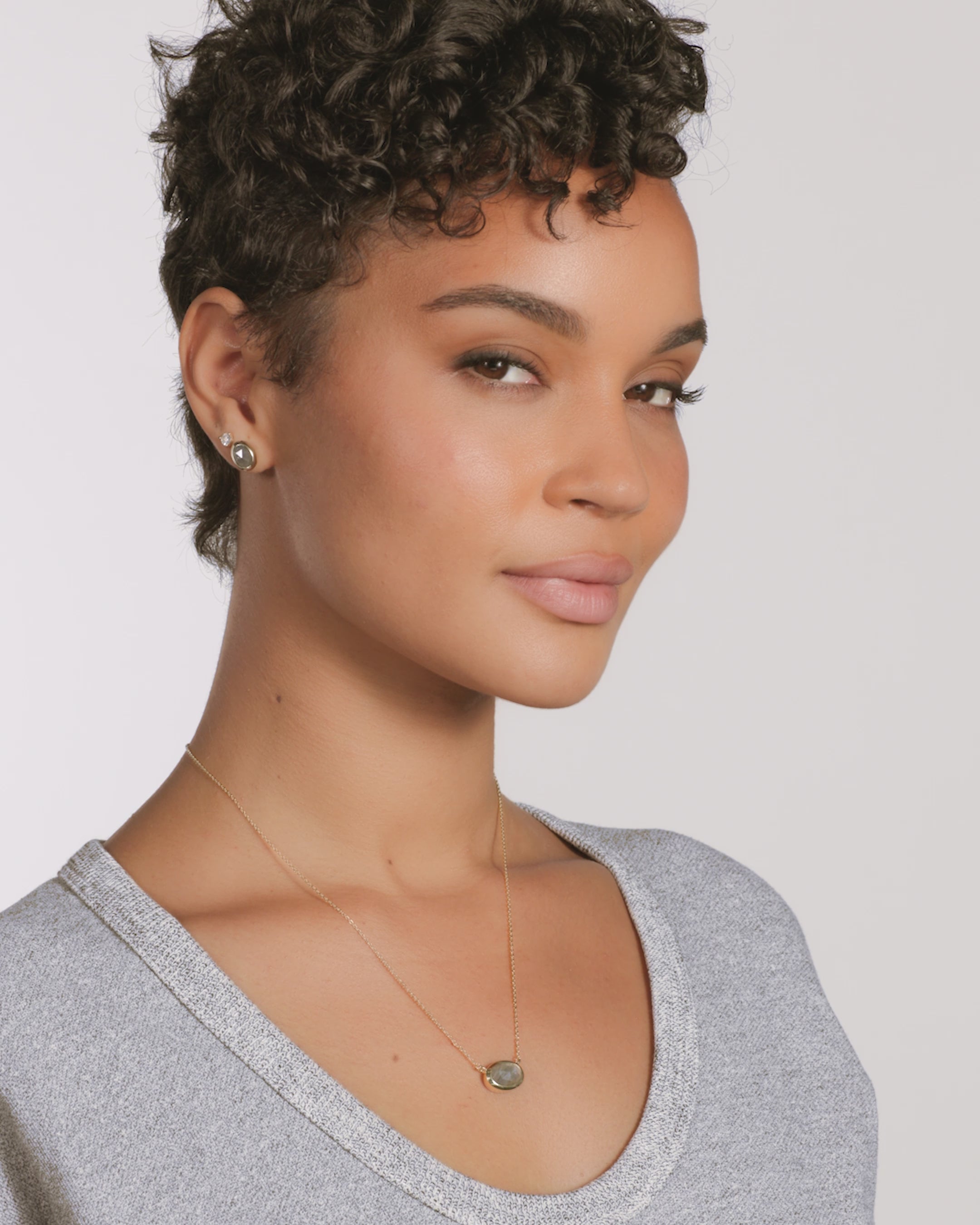 She's a Boss Pendant Necklace - Gold|Labradorite