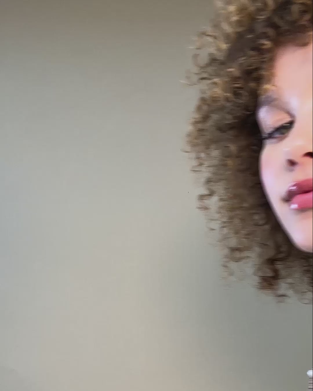 Carrie Pavé Chain Huggies - Silver|White Diamondettes