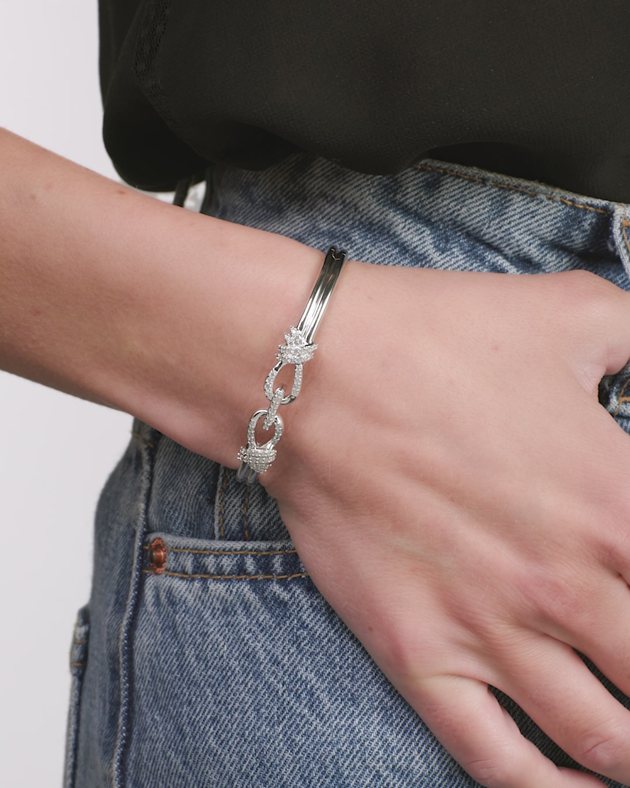 Knot Cuff - Silver|White Diamondettes