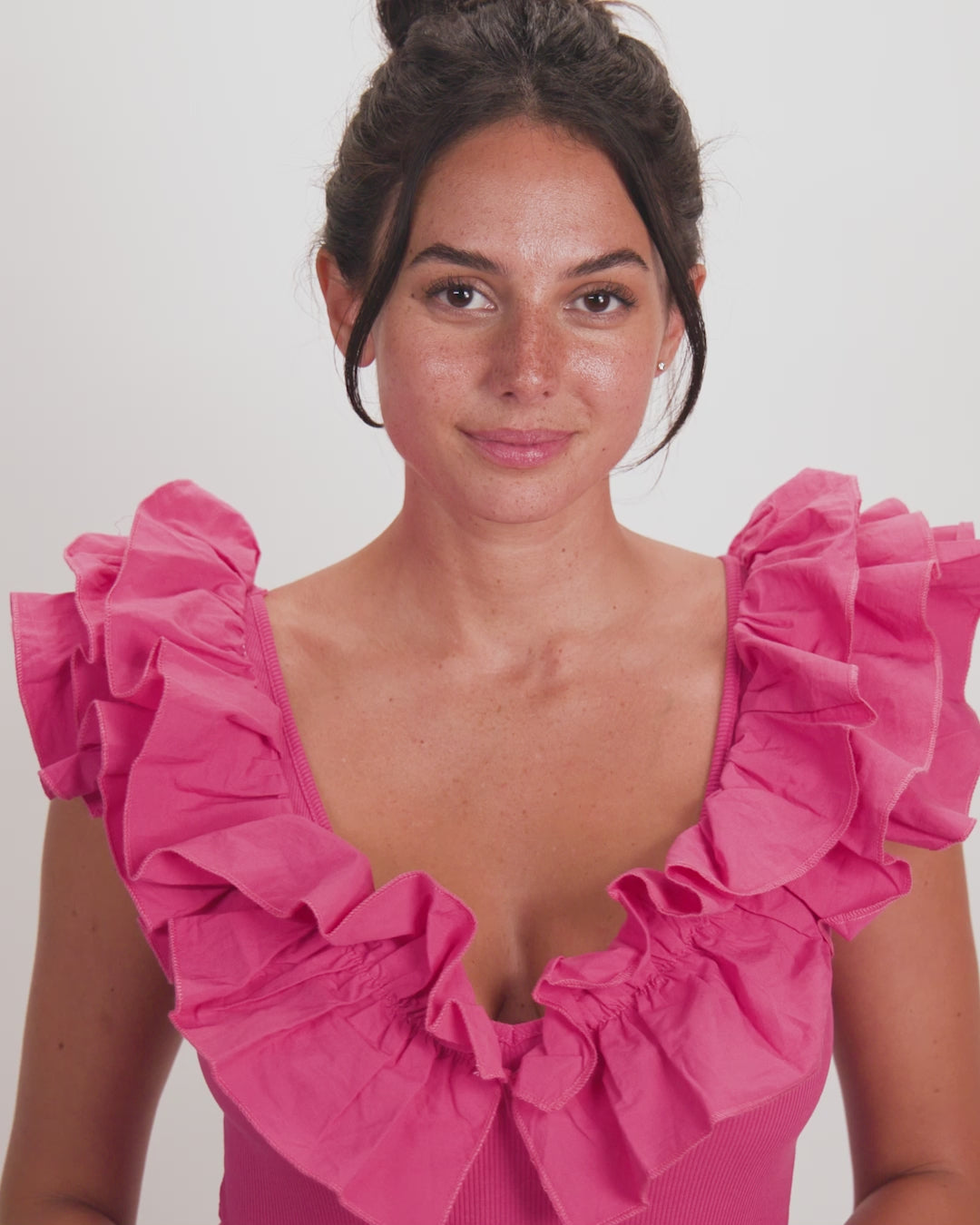 Baroness 4mm Studs - Gold|White Diamondettes